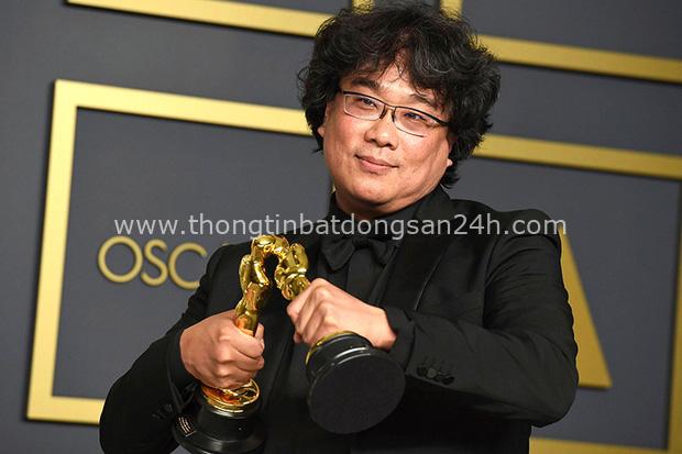 Cuộc đời cha đẻ Ký Sinh Trùng Bong Joon Ho: Từ đạo diễn gia thế khủng dính scandal #Metoo đến kỳ tài làm nên lịch sử tại Oscar - Ảnh 14.