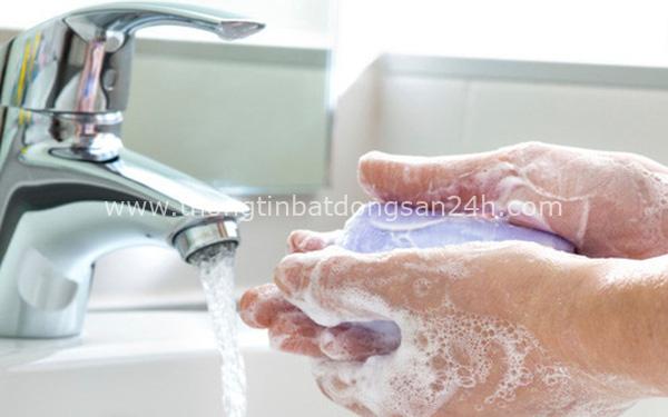Rửa tay gồm những bước gì, mọi người hay làm sai bước nào nhất? 4