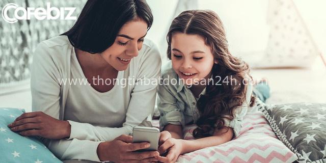 Lời nhắn của một bà mẹ là chuyên gia công nghệ trước khi trao smartphone cho con: Hãy là người dùng công nghệ thông minh - Ảnh 1.