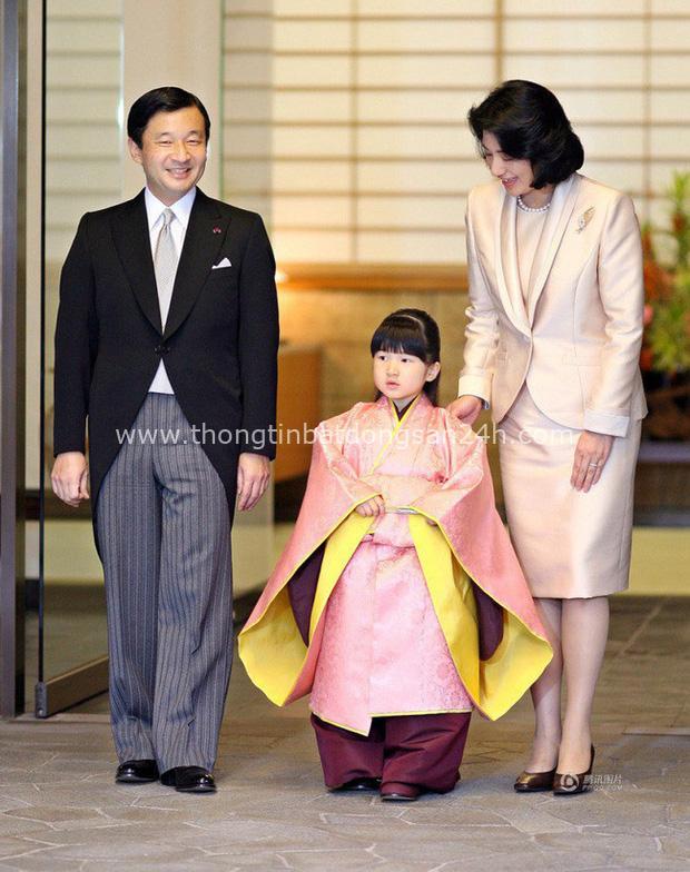  Hoàng hậu Masako - người mẹ từng vượt qua căn bệnh trầm cảm, dùng kỷ luật thép để dạy con sống như thường dân, không có đặc quyền dù là công chúa - Ảnh 17.