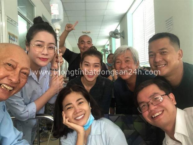 Khoảnh khắc cố diễn viên Lê Bình và Mai Phương 5 năm trước được chia sẻ lại: Họ đều đã ra đi vì ung thư phổi, nhìn nụ cười mà xót xa - Ảnh 4.