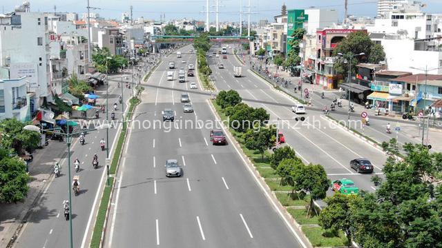 Chung cư trăm hoa đua nở dọc đại lộ đẹp nhất Sài Gòn - Ảnh 2.