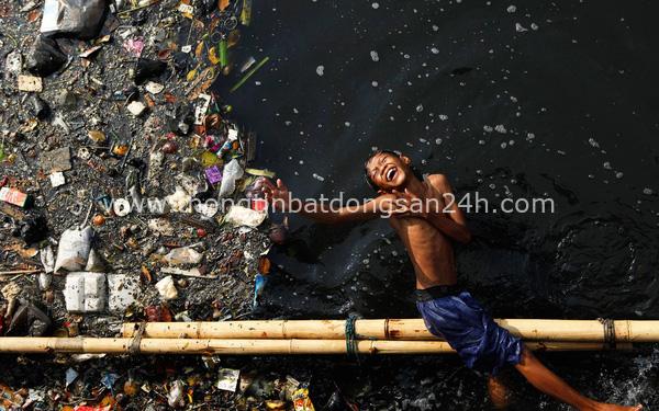 'Đất nước vạn đảo' đối mặt với thảm họa rác thải khủng khiếp nhất lịch sử 1