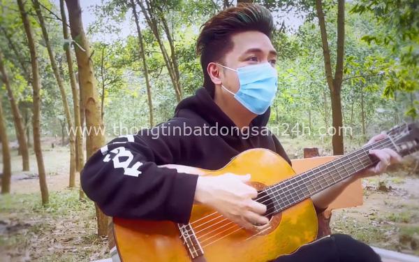 Ca sĩ Minh Vương tự quay MV trong khu cách ly, động viên mọi người tích cực chống dịch Covid-19 1