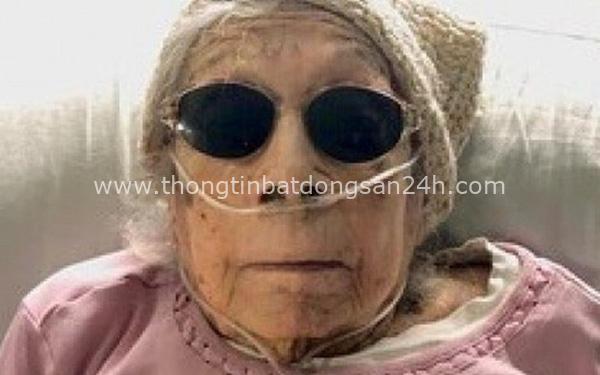 Cụ bà 105 tuổi ở Mỹ chiến thắng Covid-19 nhờ “cầu nguyện” và...nho khô 1