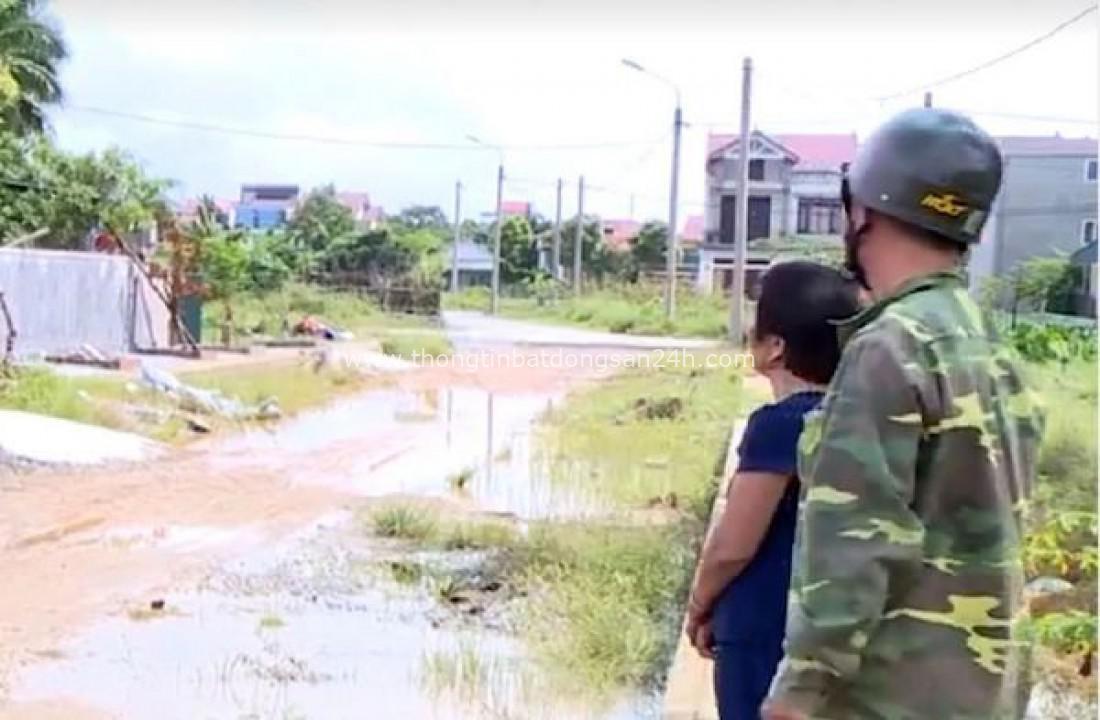 Hà Tĩnh: Bán đấu giá tiền tỷ, khu dân cư vẫn nhếch nhác 7